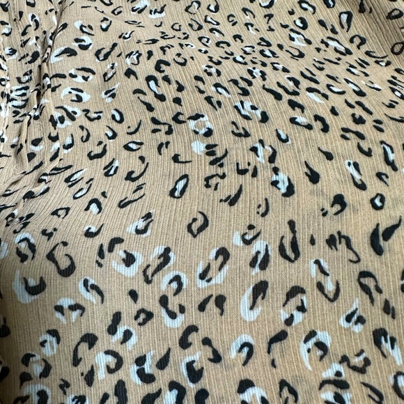 Vince Camuto Blouse - Picture 5 of 7